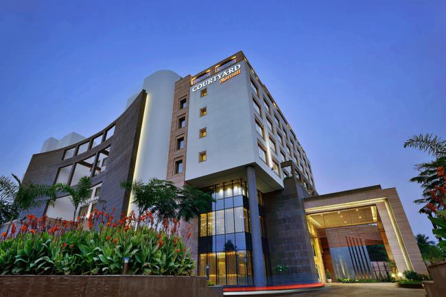 Courtyard Marriott Raipur - ILDL - Innovative Lighting Designs Ltd.